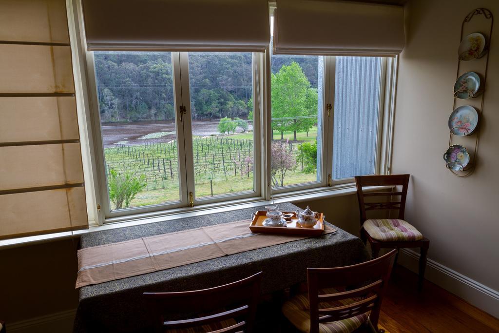 Tizzana Winery Bed&Breakfast Sackville Reach Exterior foto